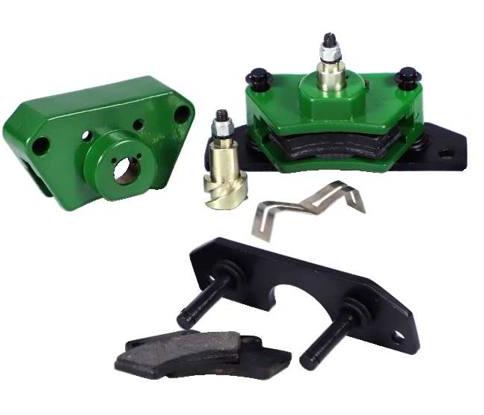 Painted fixture and bracket assemblies